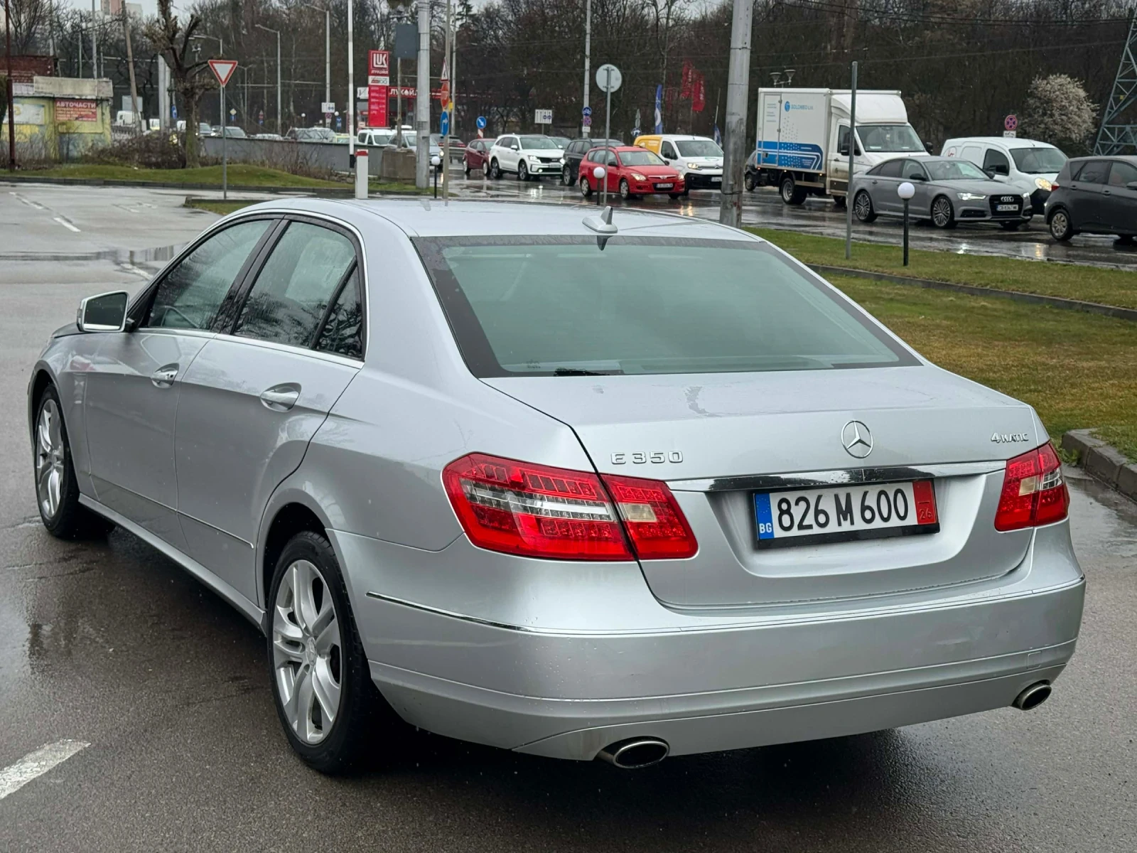 Mercedes-Benz E 350 AMG paket 4x4 Avangarde, снимка 5 - Автомобили и джипове - 54150205