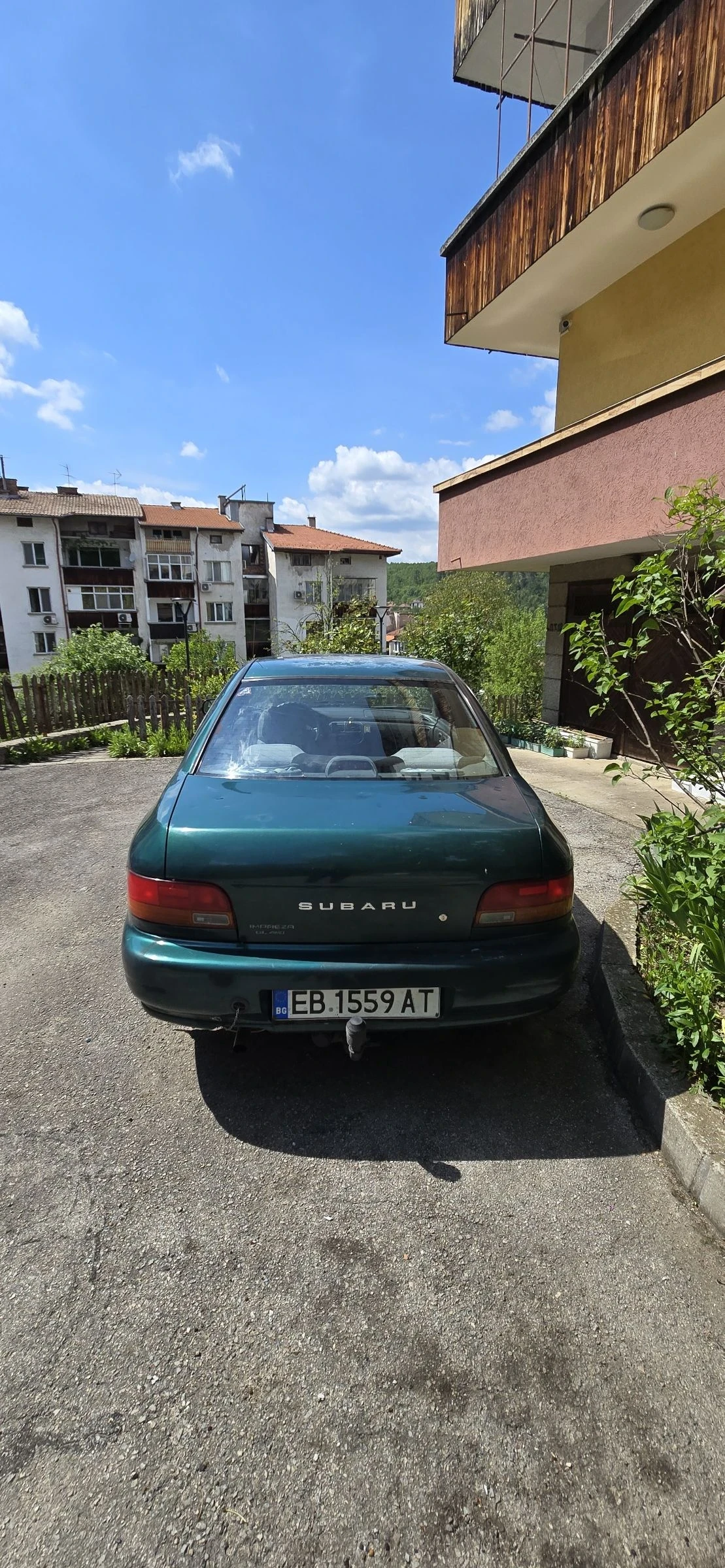 Subaru Impreza 1.8i , бензин/газ, снимка 15 - Автомобили и джипове - 54663598