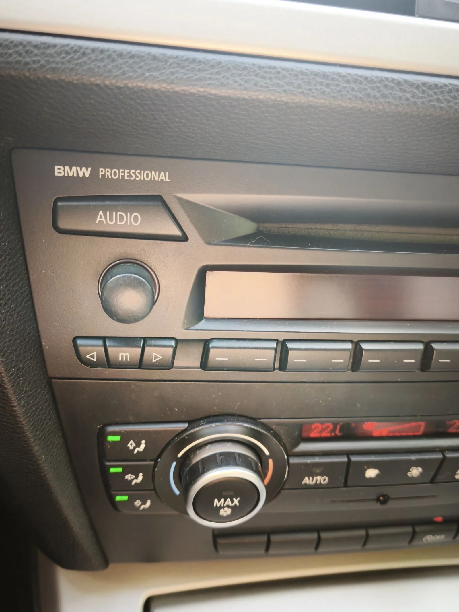 BMW 318, снимка 11 - Автомобили и джипове - 54728829