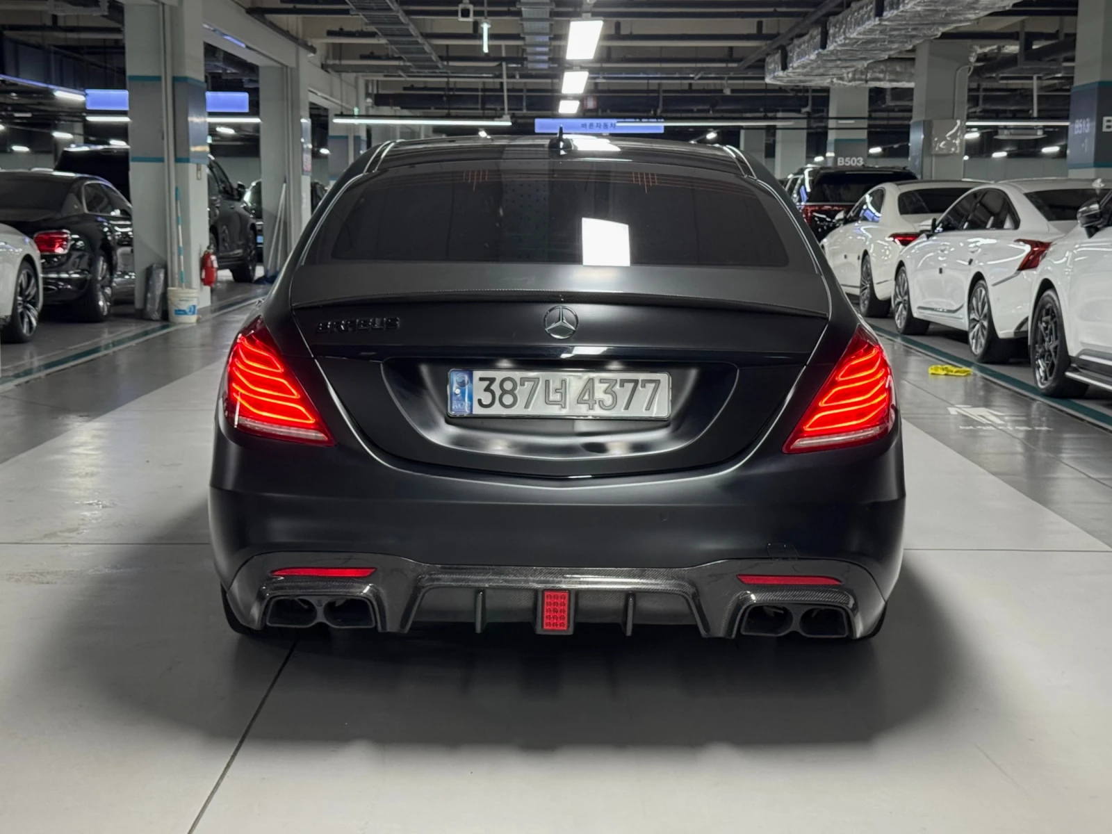 Mercedes-Benz S 500 BRABUS CARBON* SOFT-CLOSE* 360* МАСАЖ* ОБДУХ* 2XTV, снимка 4 - Автомобили и джипове - 54839686