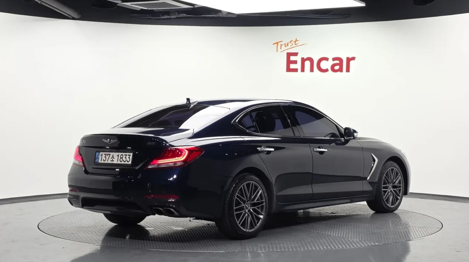 Genesis G70 КОЖЕН САЛОН / ПОДГРЕВ / КАМЕРА , снимка 2 - Автомобили и джипове - 55059891