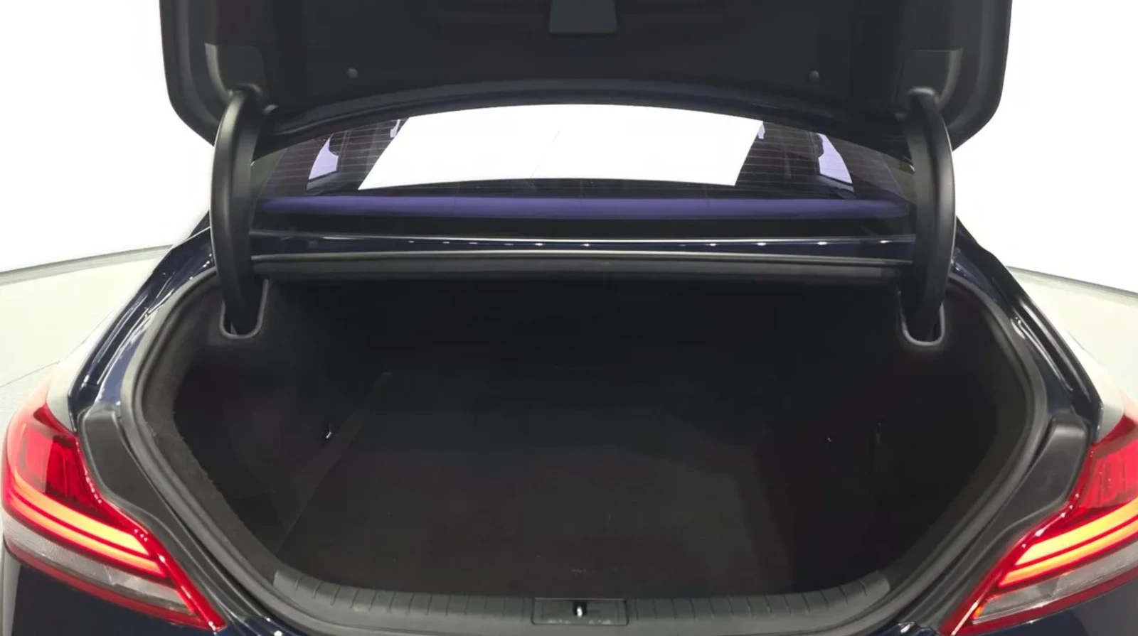 Genesis G70 КОЖЕН САЛОН / ПОДГРЕВ / КАМЕРА , снимка 10 - Автомобили и джипове - 55059891