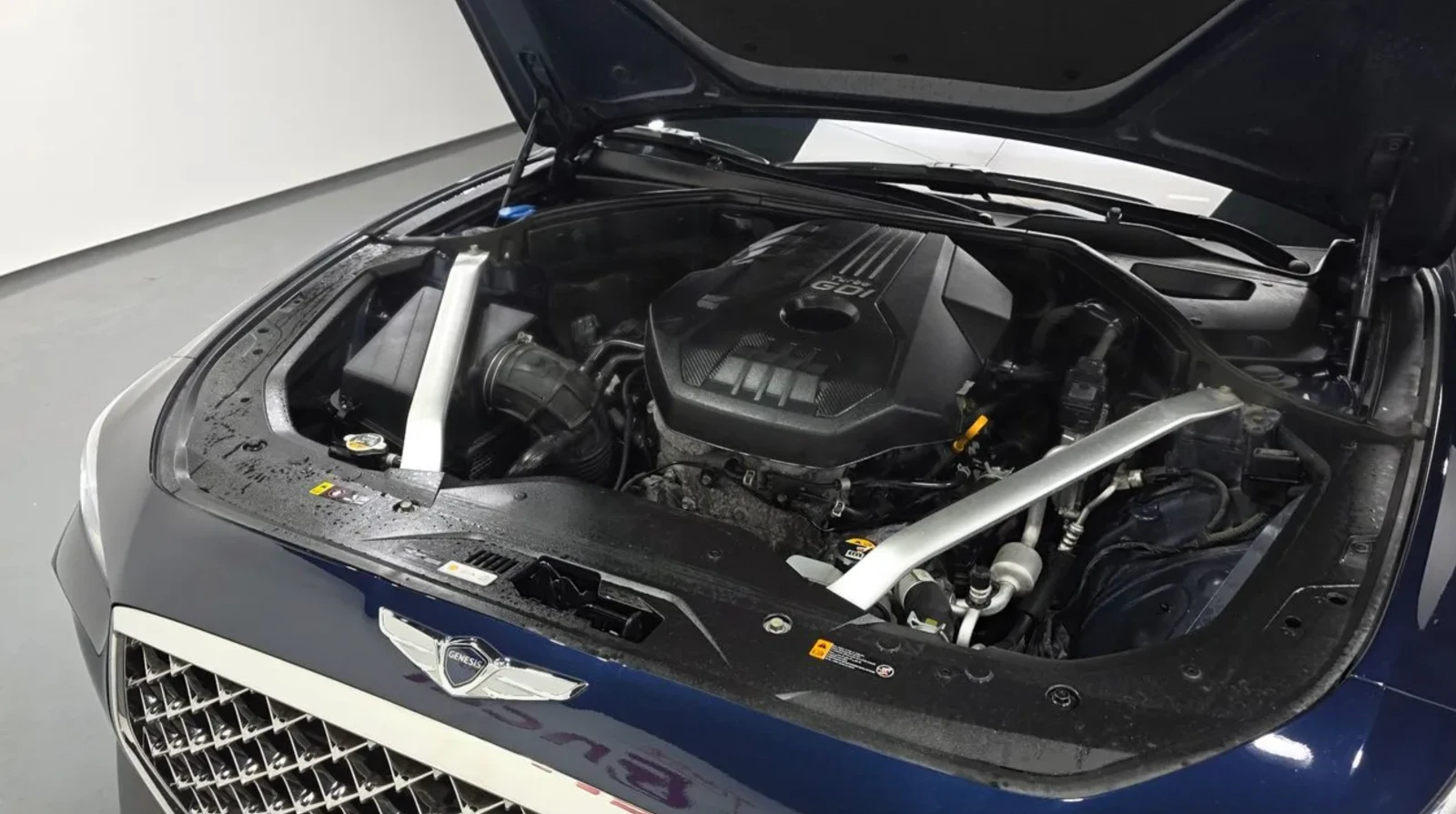 Genesis G70 КОЖЕН САЛОН / ПОДГРЕВ / КАМЕРА , снимка 11 - Автомобили и джипове - 55059891