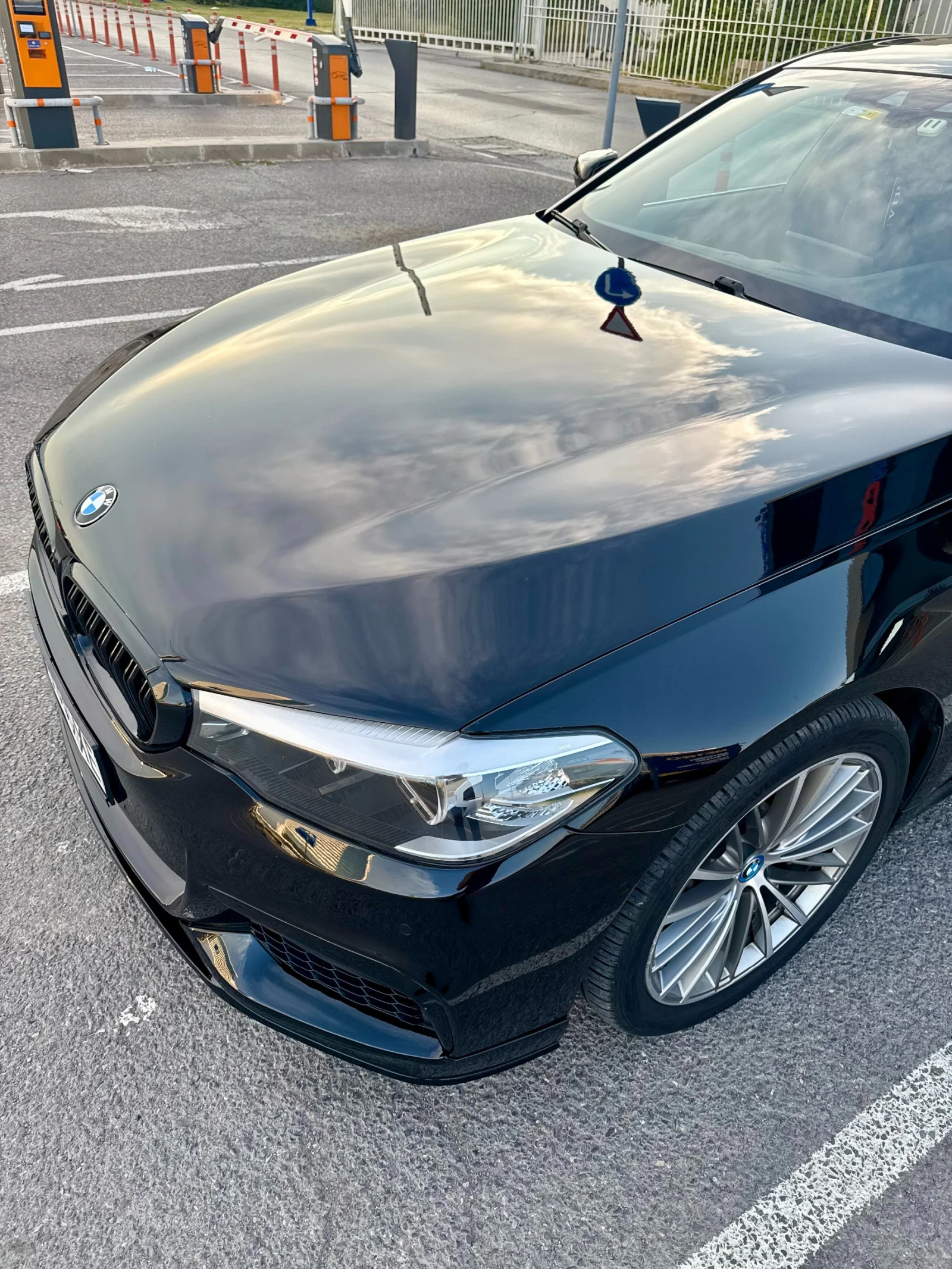 BMW 530E xDrive IPerformance, снимка 16 - Автомобили и джипове - 55100984