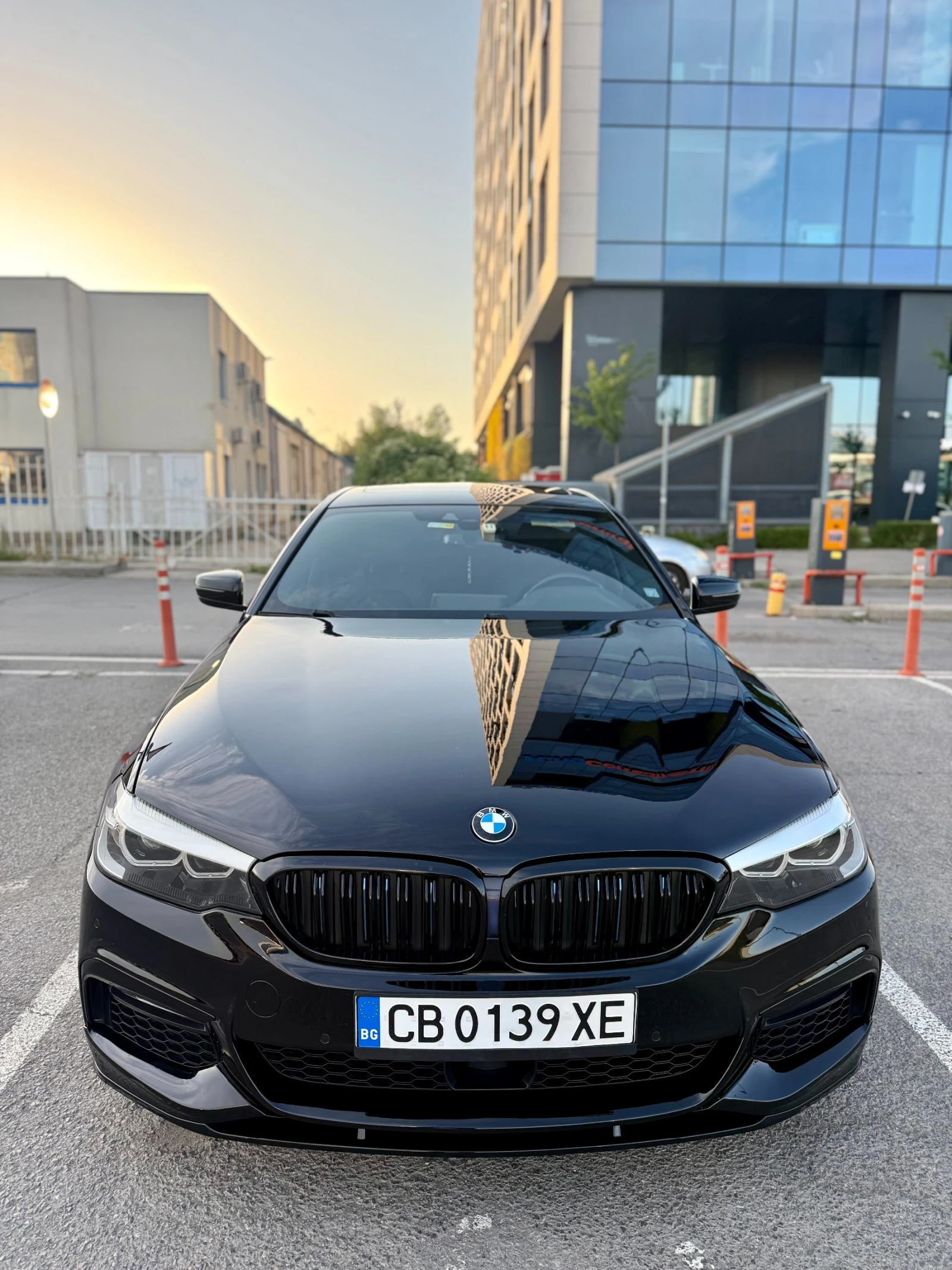 BMW 530E xDrive IPerformance, снимка 2 - Автомобили и джипове - 55100984