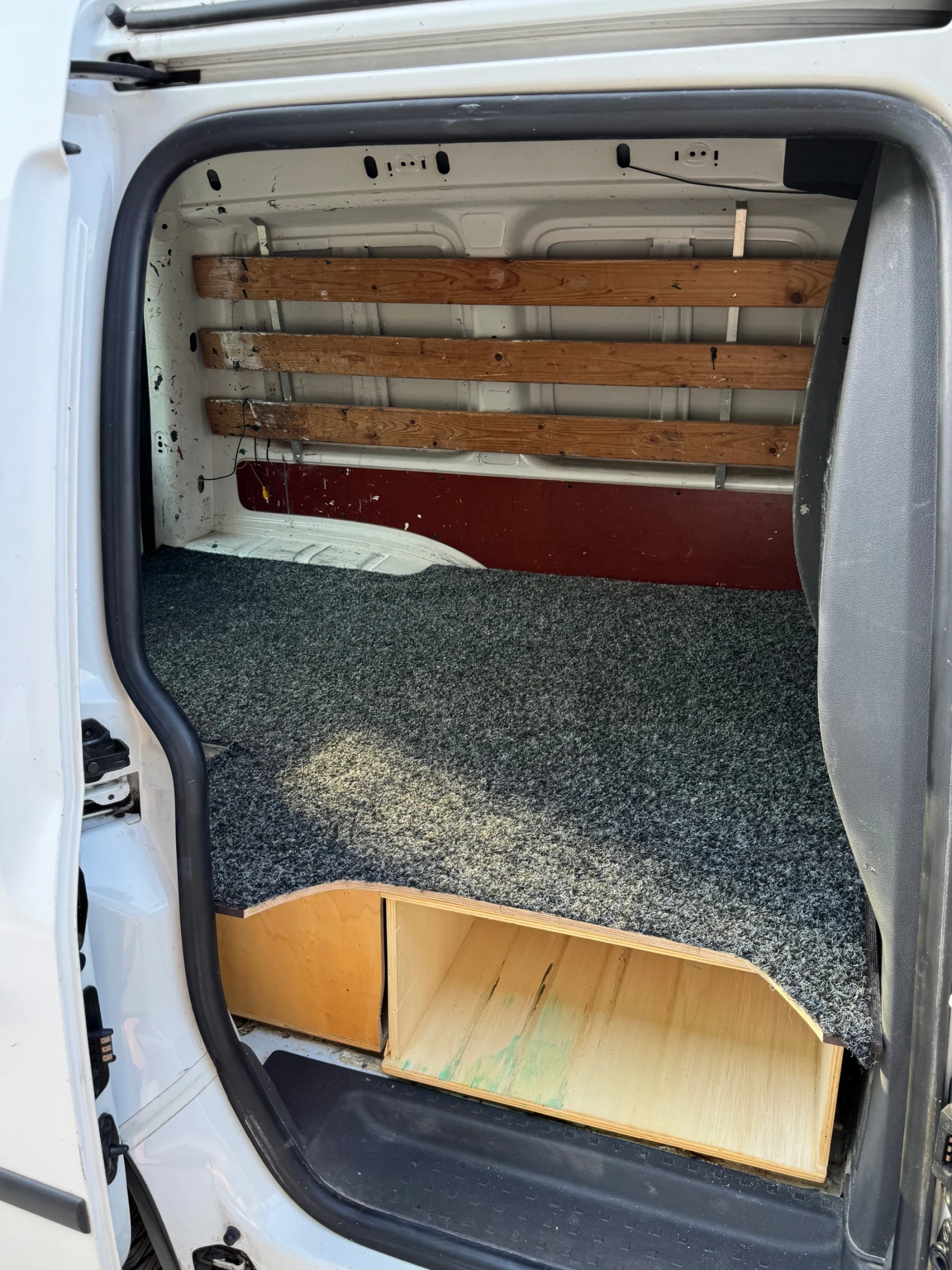 VW Caddy, снимка 9 - Автомобили и джипове - 55133711