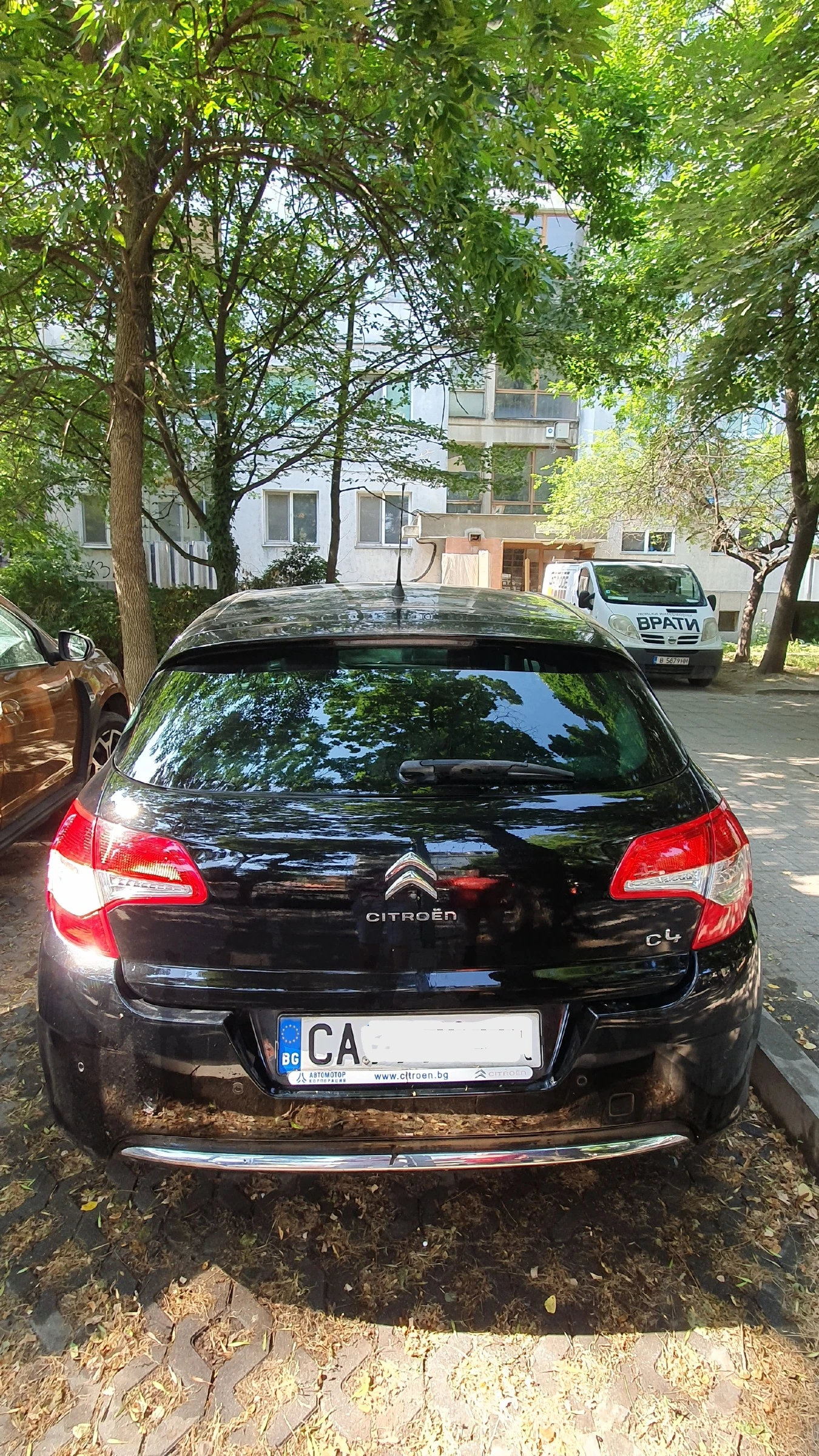 Citroen C4 1.6 HDI, Отличен, 123000км, серв.книжка, зимни гум, снимка 9 - Автомобили и джипове - 55792447