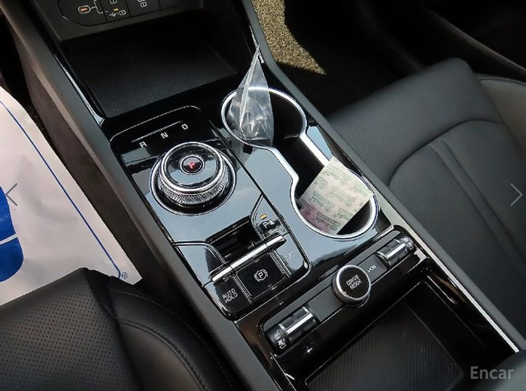Kia K8 HYBRID* PRESTIGE* ОБДУХВАНЕ* ДИСТРОНИК* LANE* ASSI, снимка 10 - Автомобили и джипове - 55969248