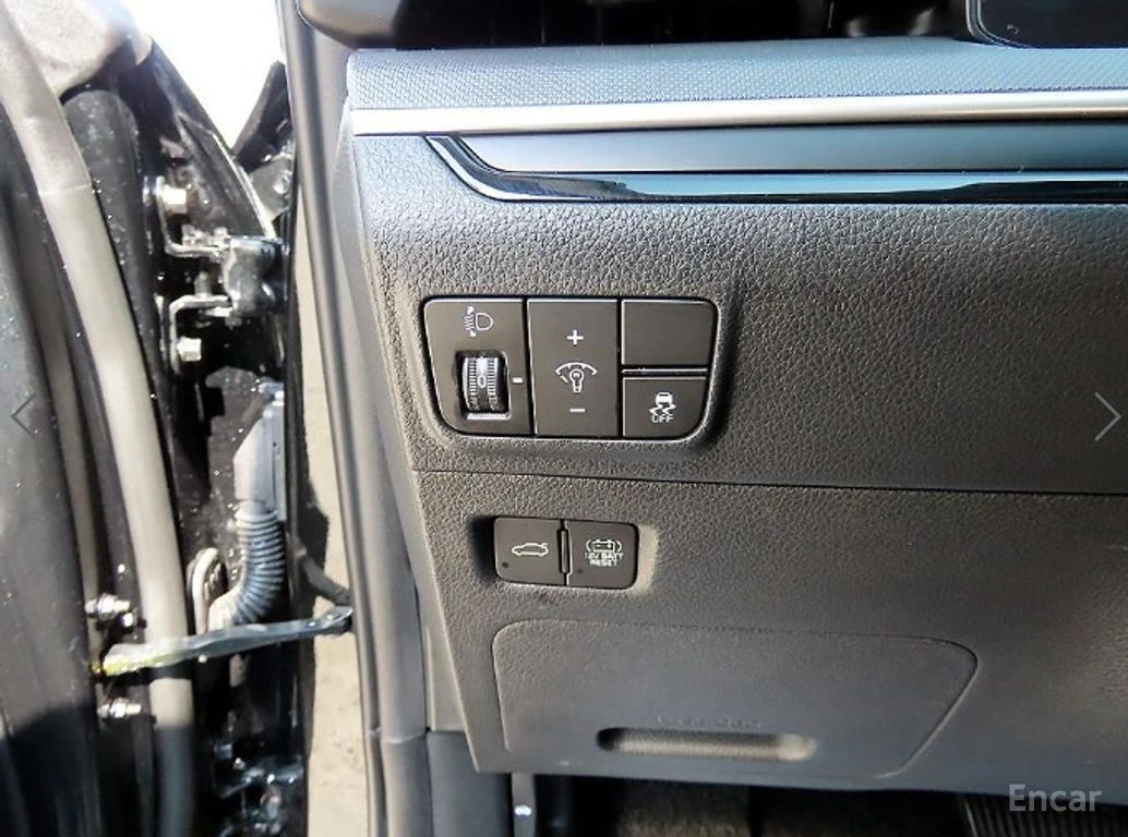 Kia K8 HYBRID* PRESTIGE* ОБДУХВАНЕ* ДИСТРОНИК* LANE* ASSI, снимка 5 - Автомобили и джипове - 55969248