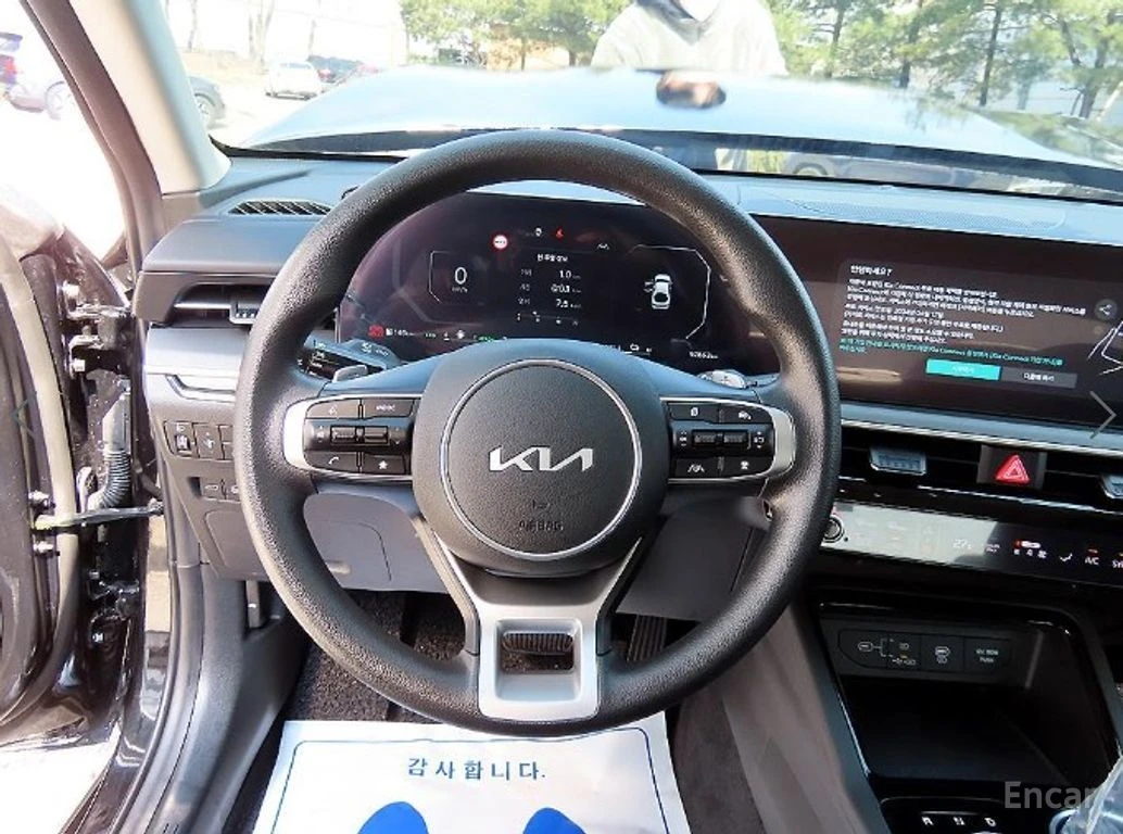 Kia K8 HYBRID* PRESTIGE* ОБДУХВАНЕ* ДИСТРОНИК* LANE* ASSI, снимка 7 - Автомобили и джипове - 55969248