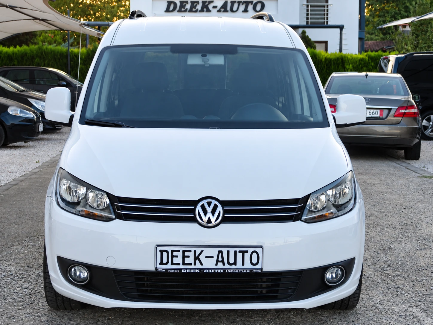 VW Caddy 1.6TDI_MAXI_Дълга База_* , снимка 3 - Автомобили и джипове - 56060299