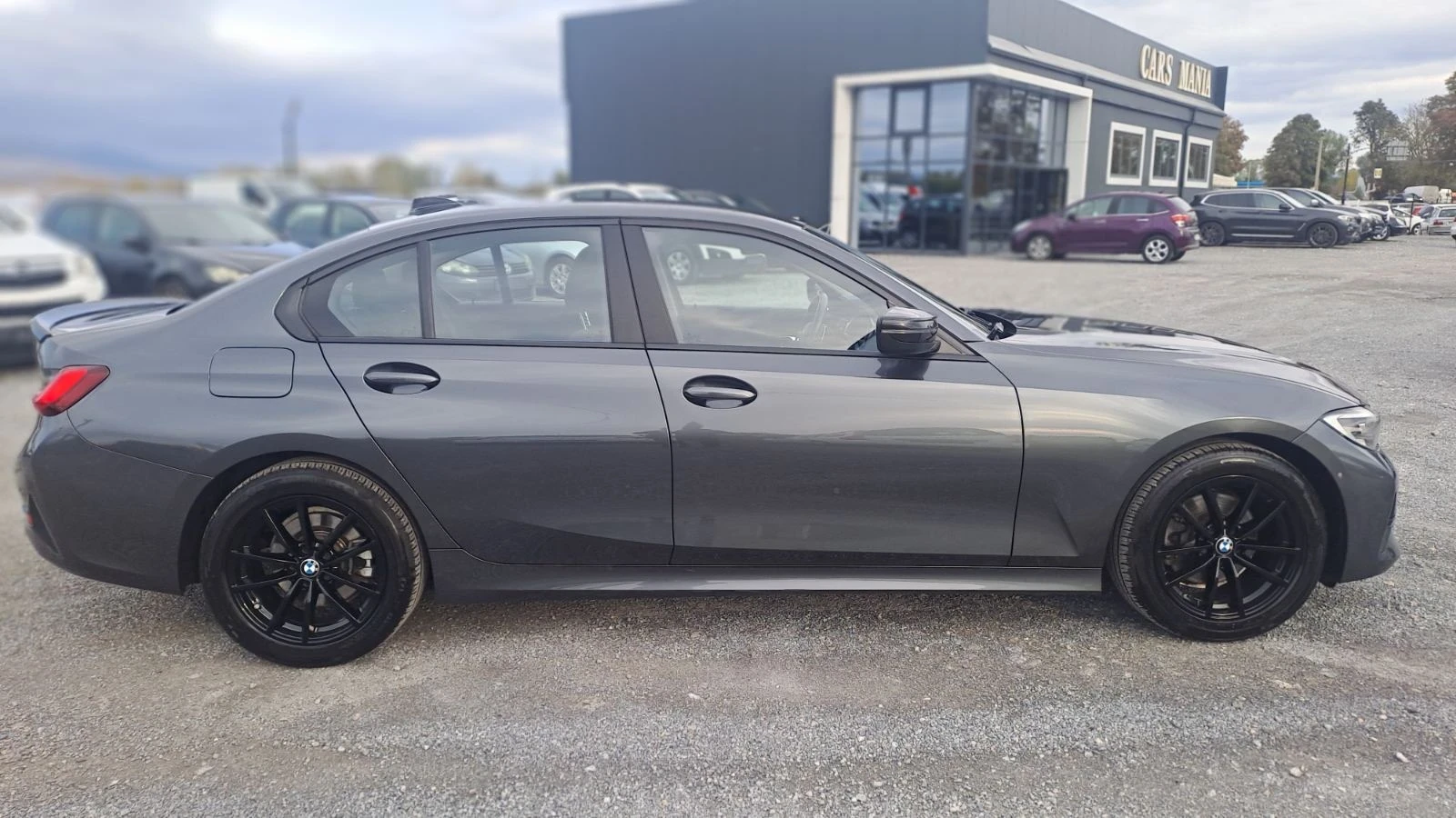 BMW 320, снимка 7 - Автомобили и джипове - 56524655