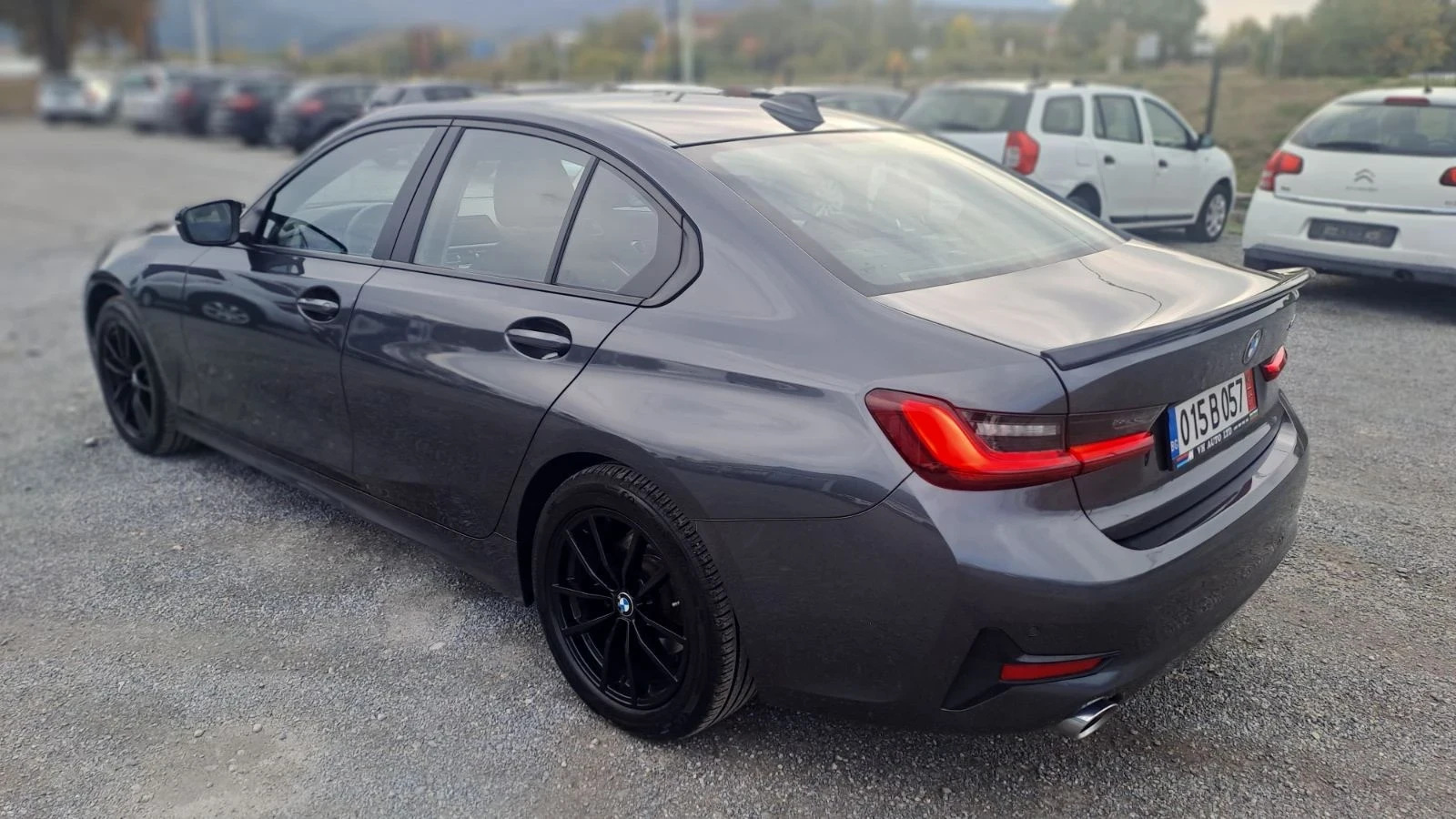 BMW 320, снимка 4 - Автомобили и джипове - 56524655