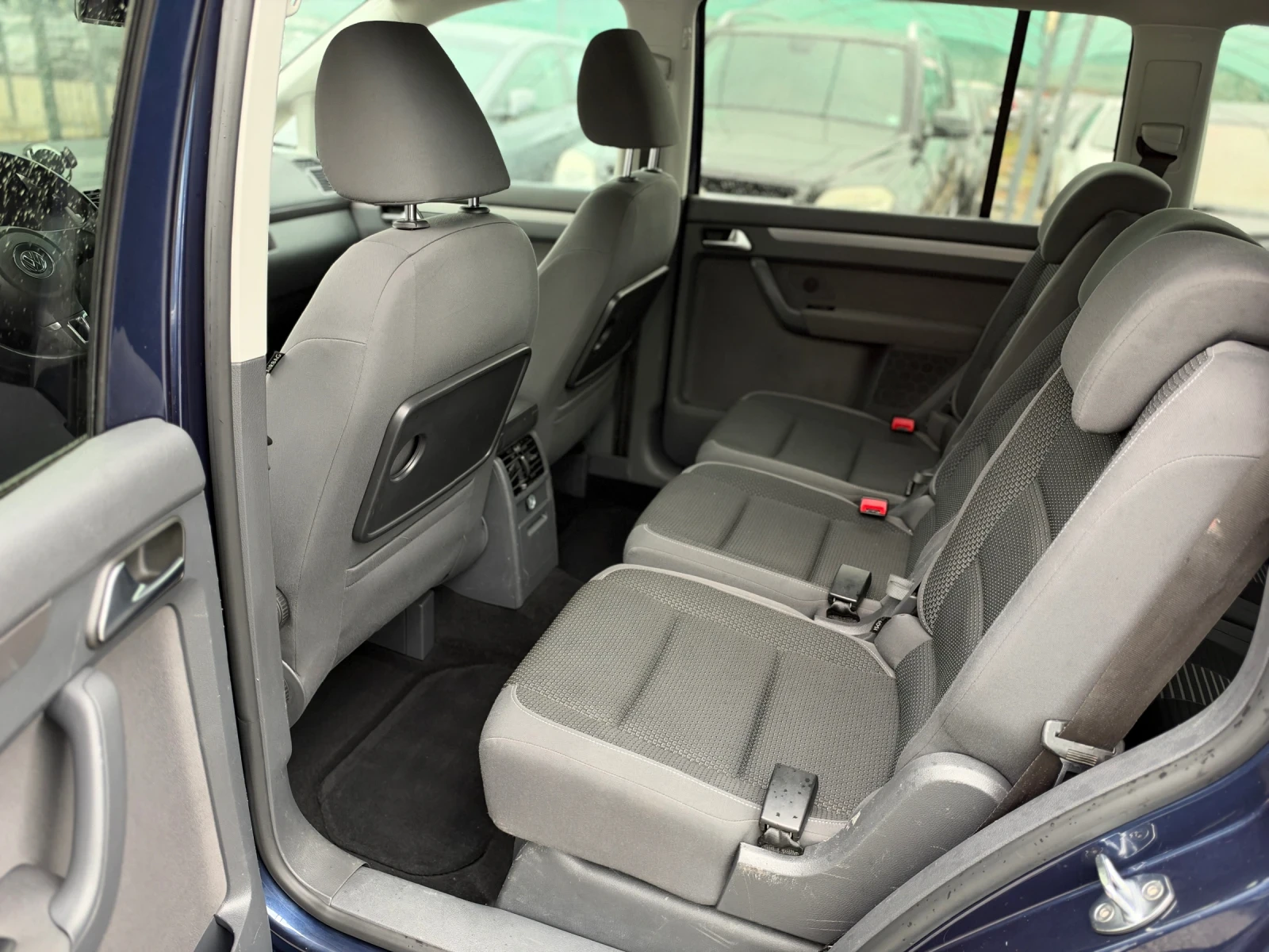 VW Touran 2.0TDI 140HP 7-����� ������!! | Mobile.bg � ����������� 13