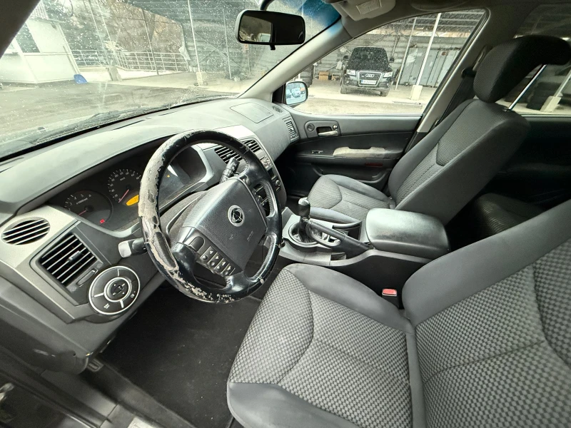 SsangYong Kyron 2.0 На части , снимка 10 - Автомобили и джипове - 49258425