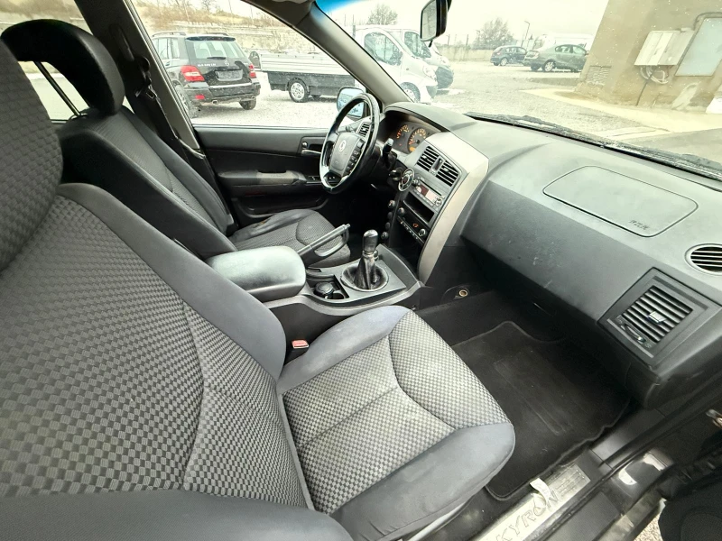 SsangYong Kyron 2.0 На части , снимка 9 - Автомобили и джипове - 49258425
