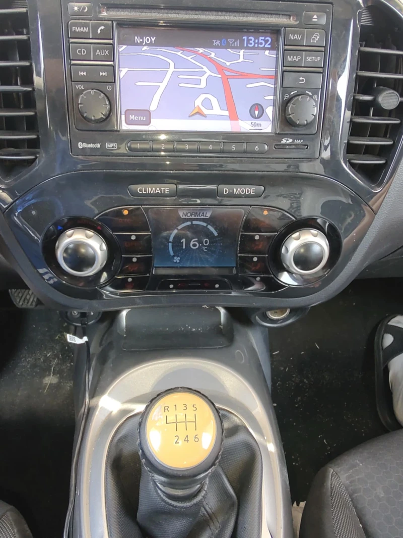 Nissan Juke, снимка 9 - Автомобили и джипове - 49455543