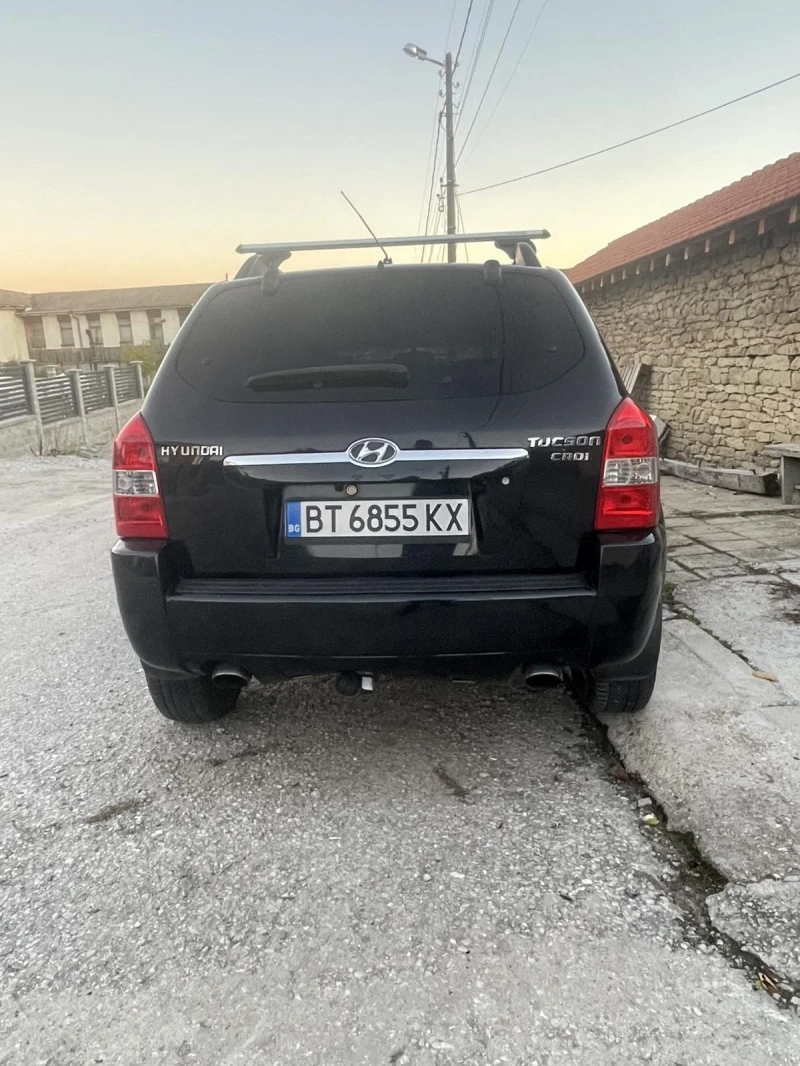 Hyundai Tucson, снимка 4 - Автомобили и джипове - 52238237
