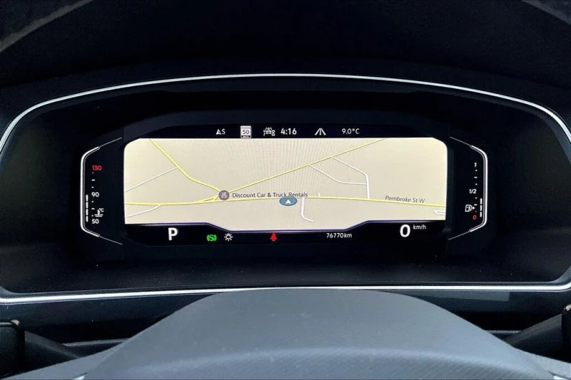 VW Tiguan R-LINE 4MOTION* ПОДГРЕВ* КАМЕРА* ПАНОРАМА* МЪРТВА , снимка 13 - Автомобили и джипове - 52936037