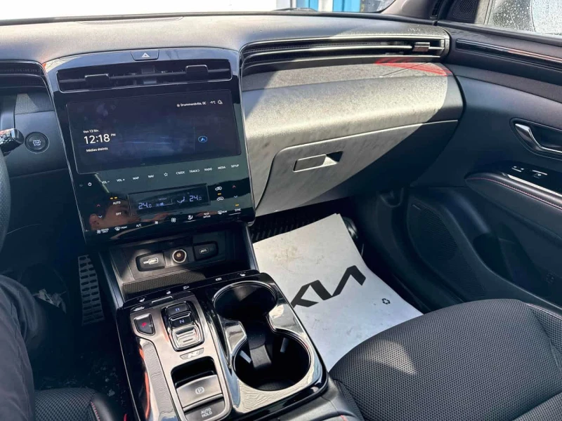 Hyundai Tucson * N Line * CARFAX * ЦЕНА ДО БГ, снимка 9 - Автомобили и джипове - 53529217