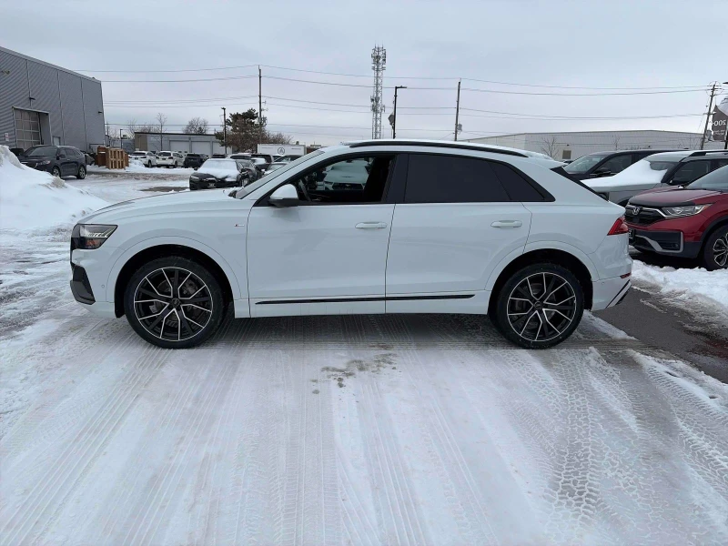 Audi Q8 Technik С РЕГИСТРАЦИЯ & АВТО КРЕДИТ , снимка 2 - Автомобили и джипове - 53594962