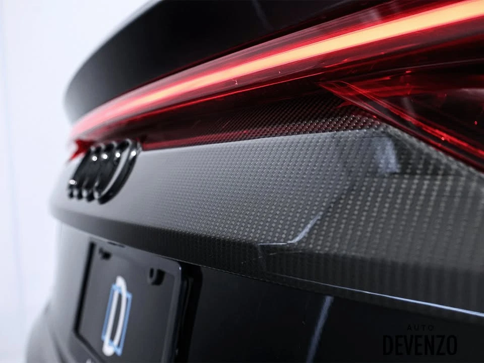 Audi RSQ8 * CARBON PACK* BLACK OPTIC* АвтоКредит(ЦЕНА ДО БГ) - изображение 8