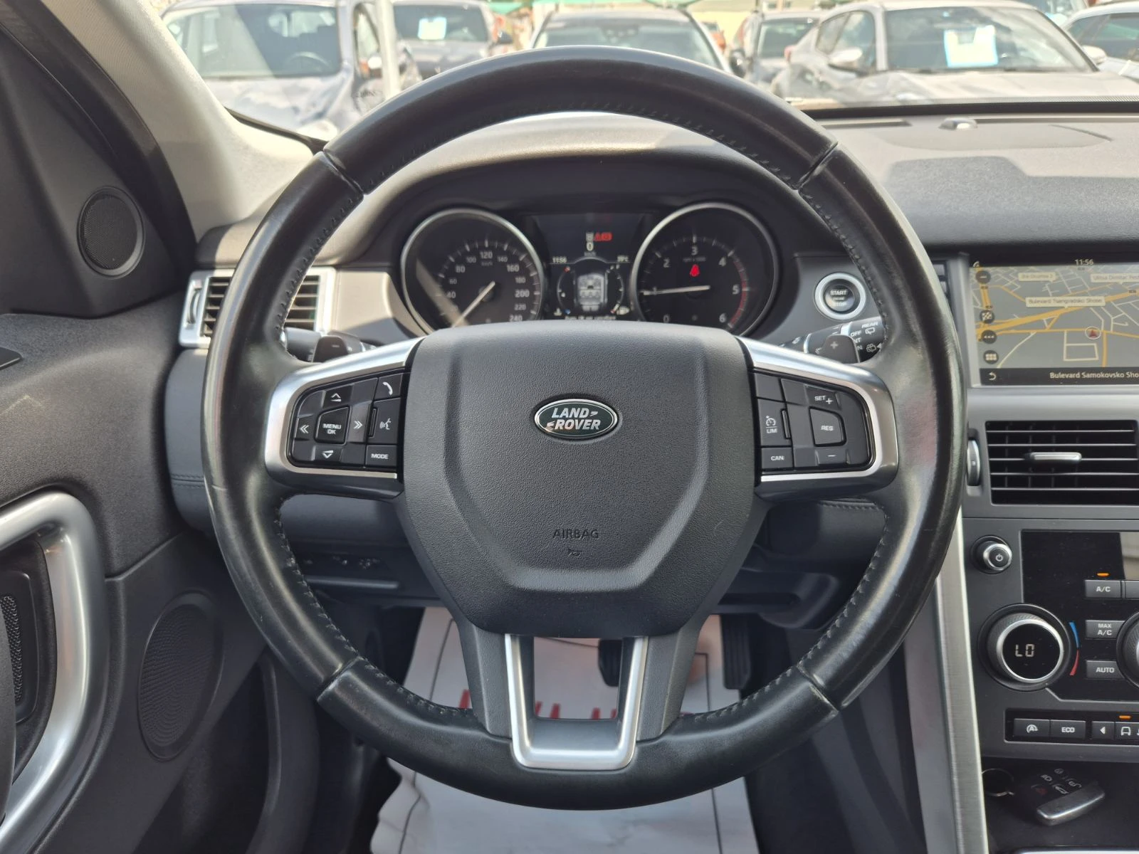 Land Rover Discovery Sport 2.0D-150кс - изображение 9