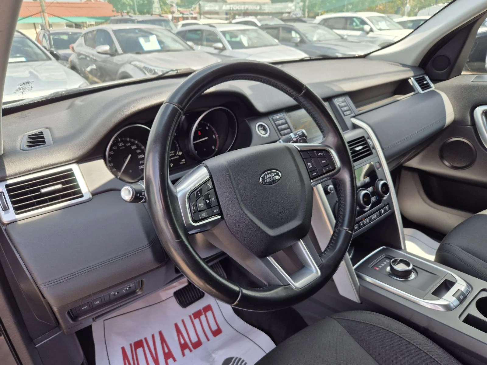 Land Rover Discovery Sport 2.0D-150кс - изображение 8