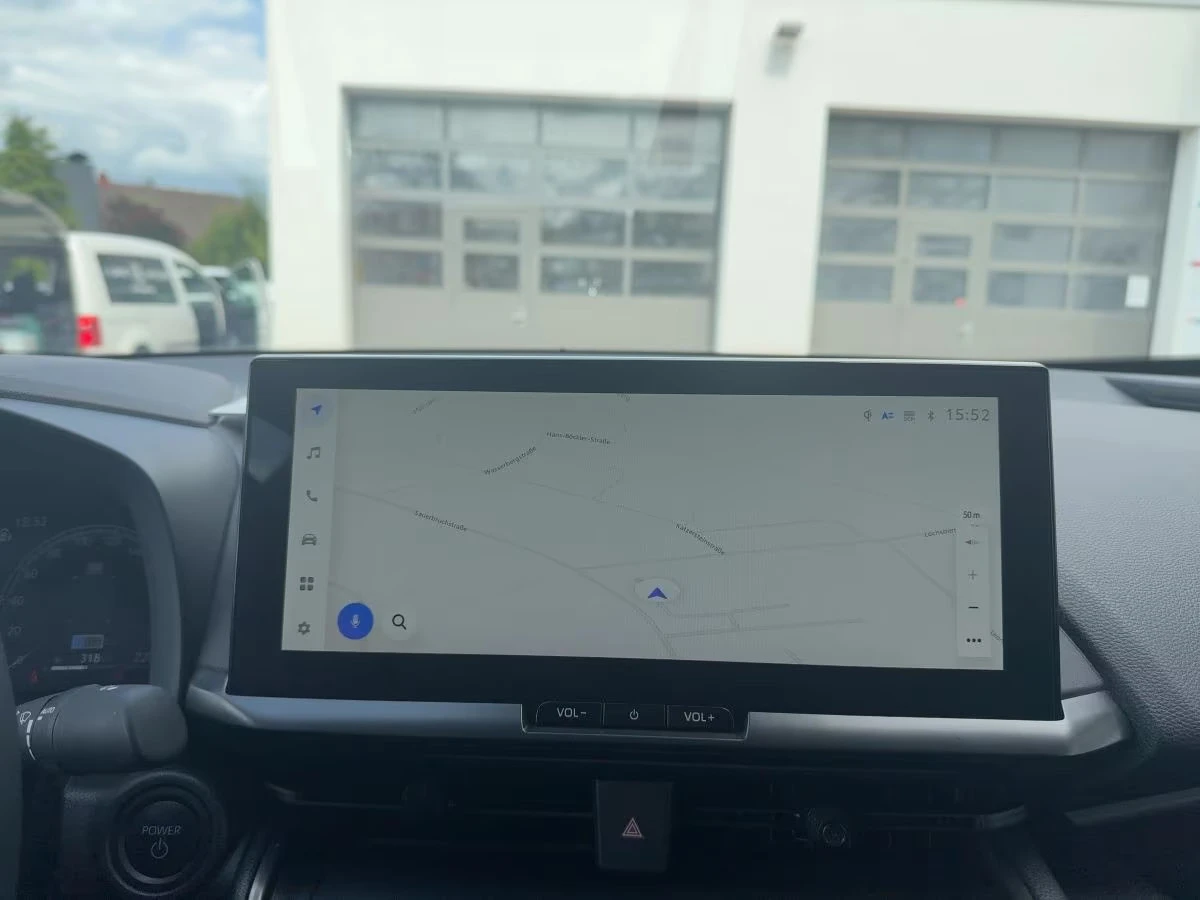 Toyota C-HR 1.8HEV/140HP/ACC/CARPLAY/L.ASS/BSA/NAVI/DAB/876f | Mobile.bg   11