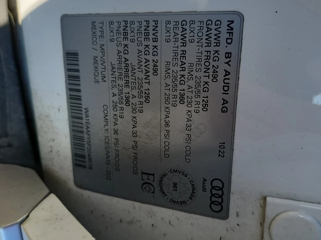 Audi Q5 * Progressiv * CARFAX * БЕЗ ПЪРВОНАЧАЛНА ВНОСКА - изображение 9