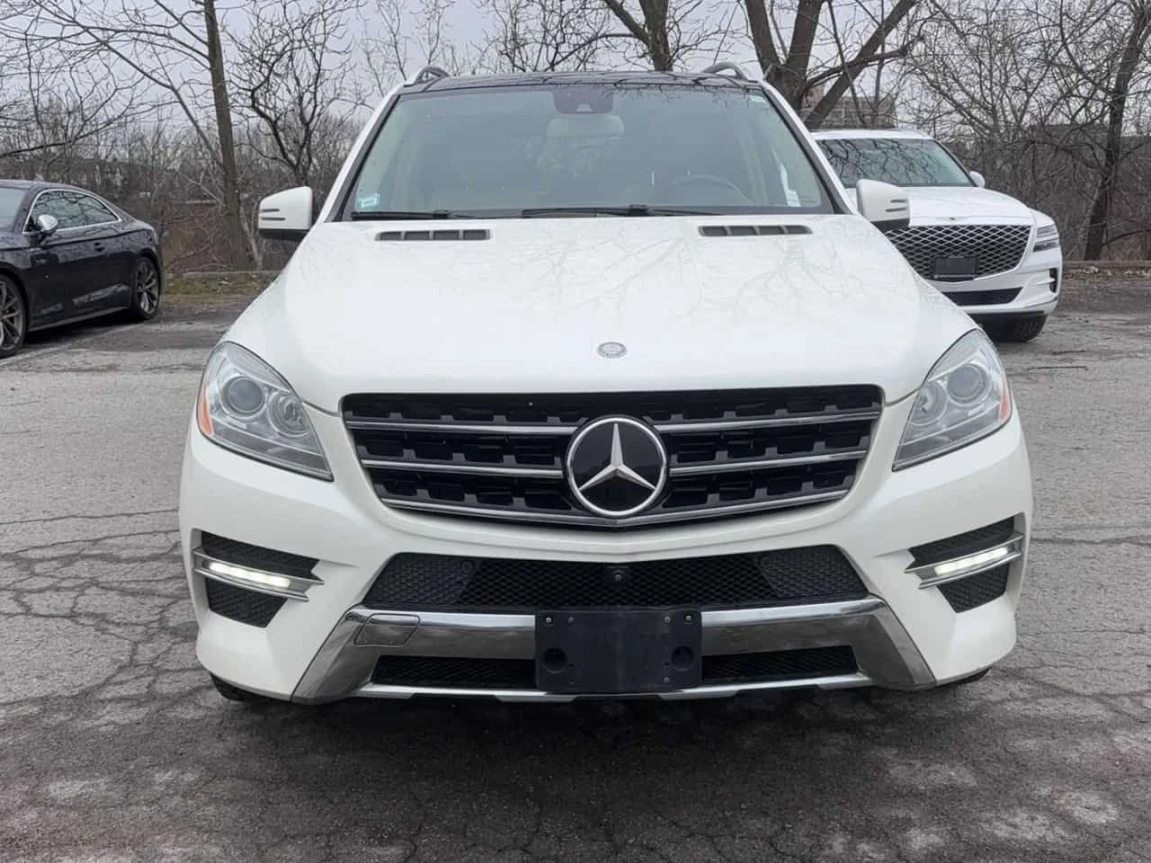 Mercedes-Benz ML 350 * BlueTEC * ПОДГРЕВ * ПАНОРАМА * ПРЕДСТАВИТЕЛСТВО, снимка 2 - Автомобили и джипове - 53989385