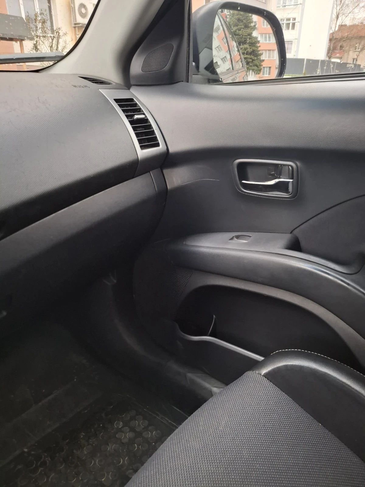 Citroen C-Crosser, снимка 7 - Автомобили и джипове - 54259696