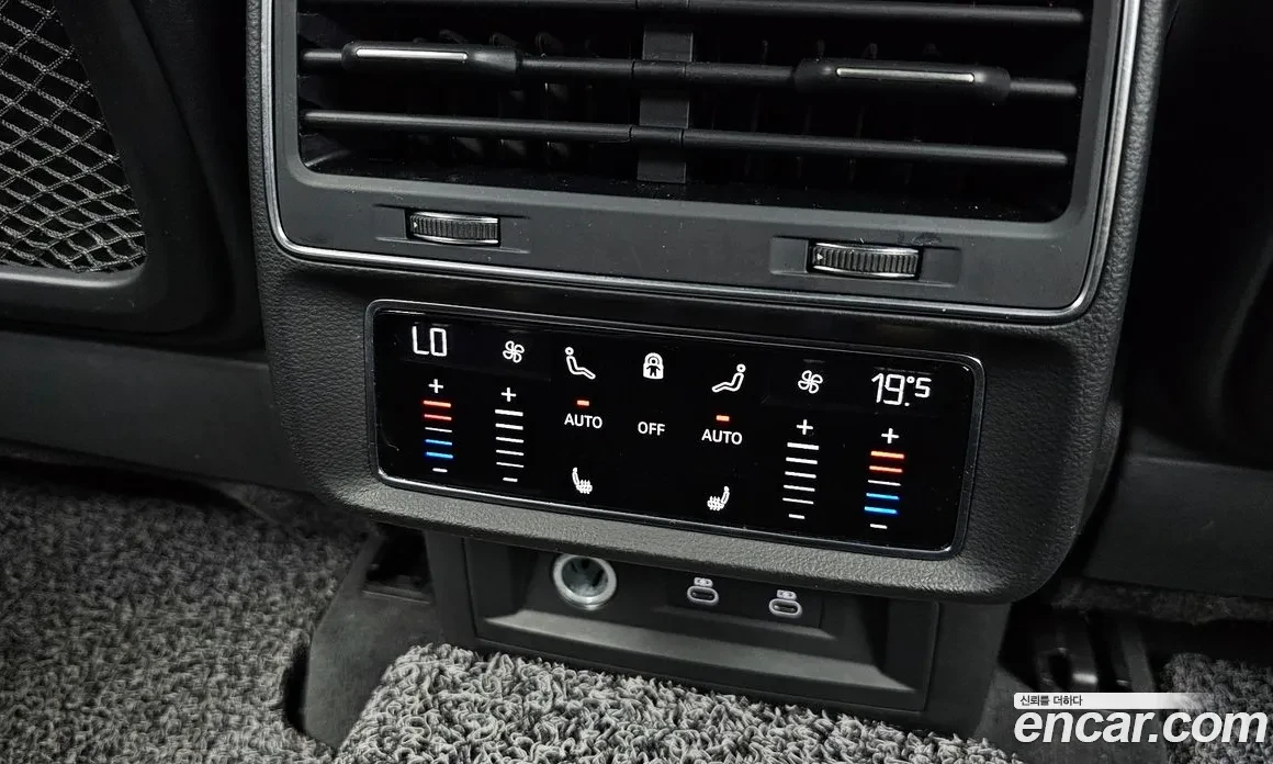 Audi Q7 55 TFSI DISTRONIC| MATRIX| B&O| ПАНО| ОБДУХ, снимка 12 - Автомобили и джипове - 55219333