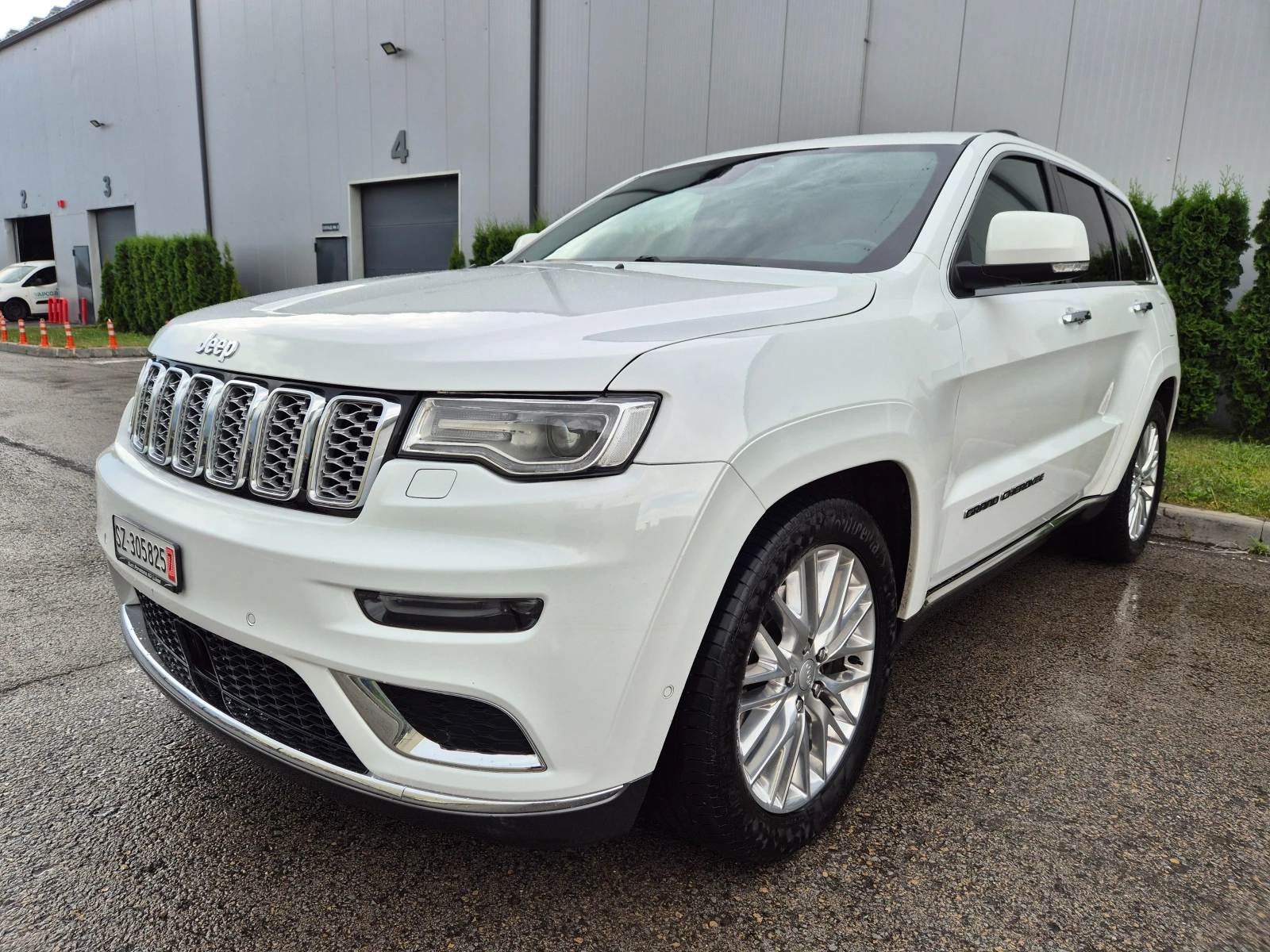 Jeep Grand cherokee 3.0d Summit 2017г.157х.км. Швейцария 