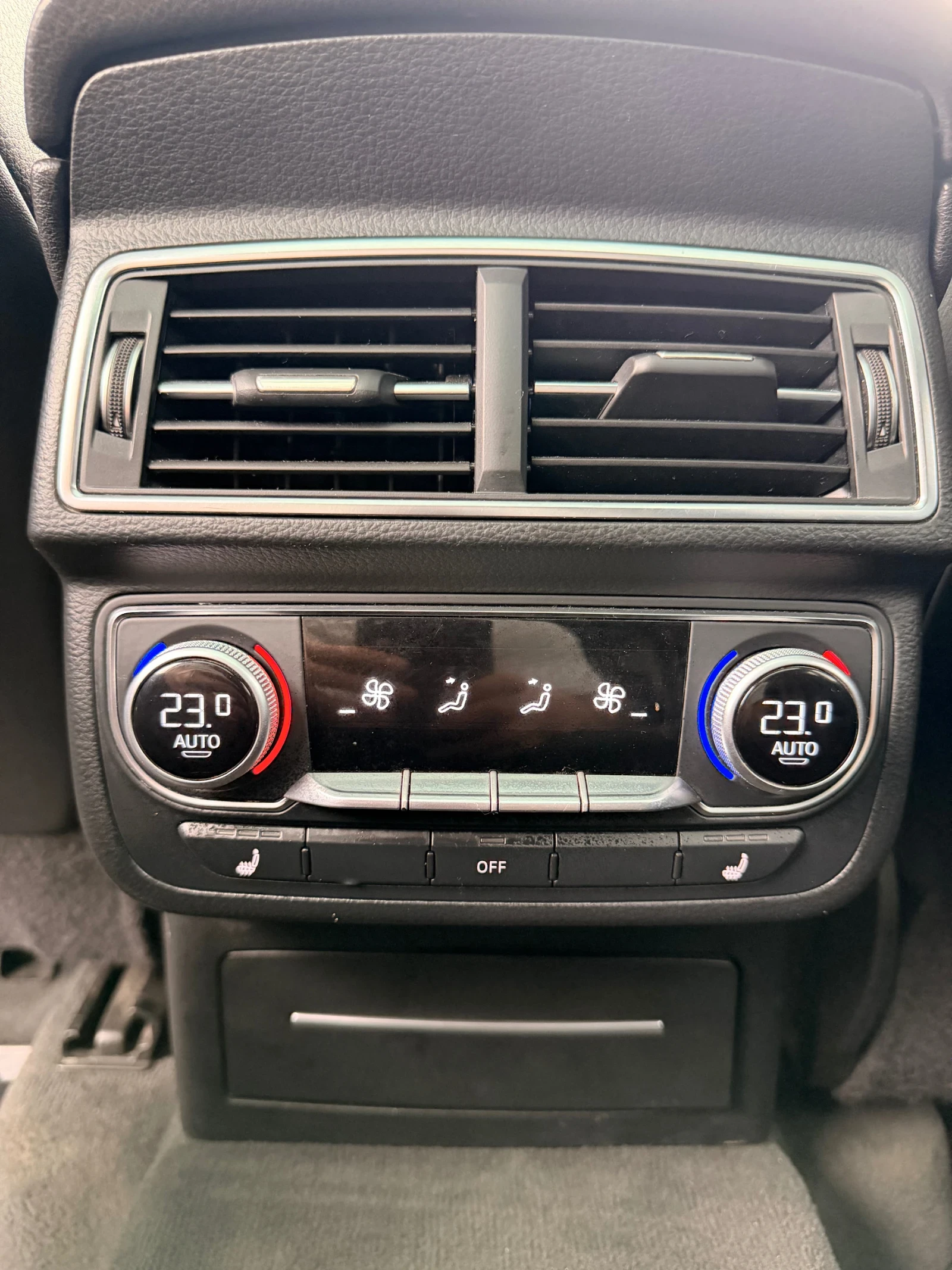 Audi Q7 3.0 TFSI, снимка 12 - Автомобили и джипове - 56642915