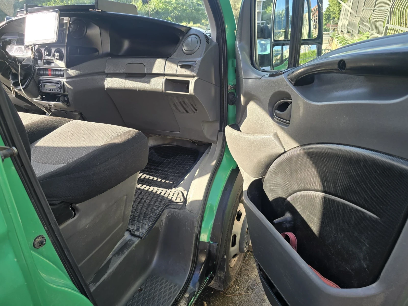 Iveco 35c17, снимка 9 - Бусове и автобуси - 55878672