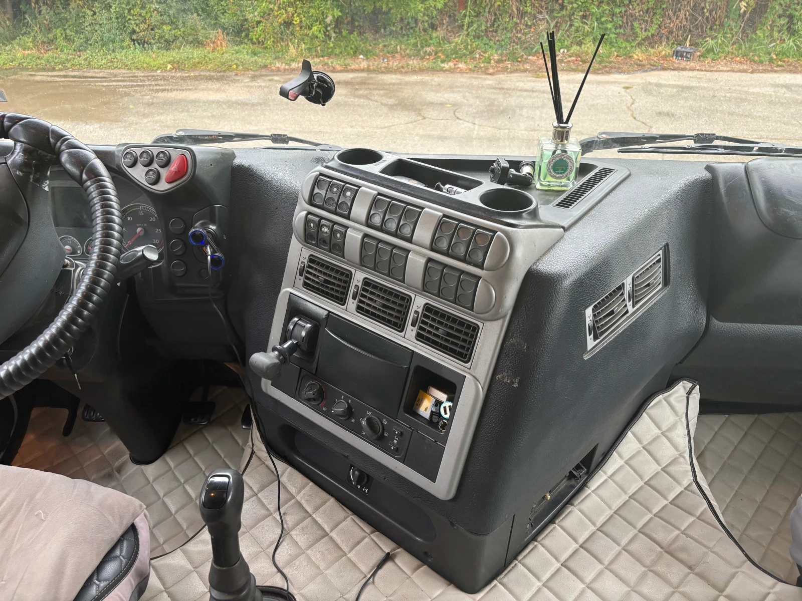 Iveco Stralis | Mobile.bg   1