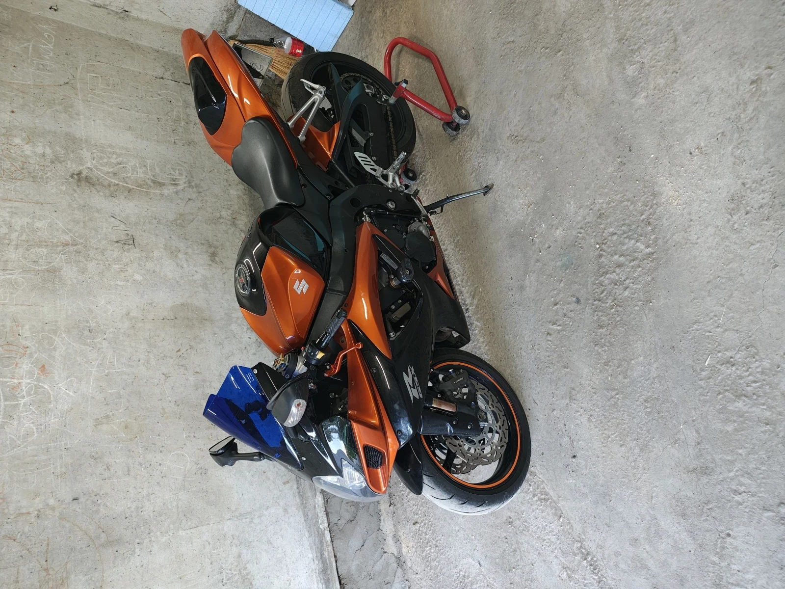 Suzuki Gsxr 750 К7 - изображение 8