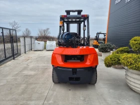 Мотокар Toyota 3.5 тона /  4 метра / ГАЗ + БЕНЗИН /  КАТО НОВ !, снимка 4