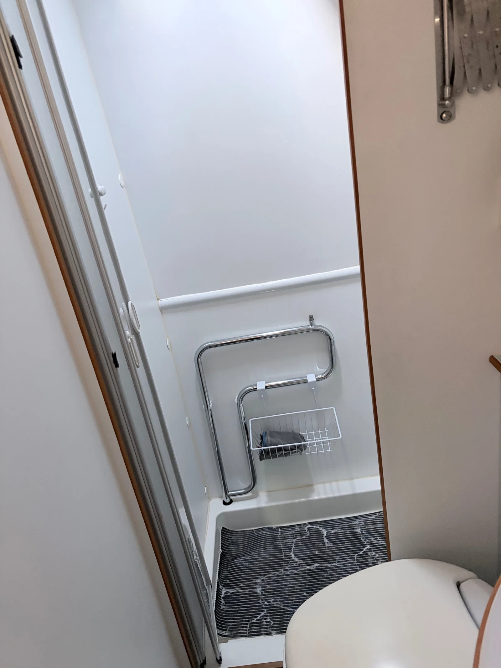 Кемпер Fiat Ducato, снимка 10 - Каравани и кемпери - 54332942