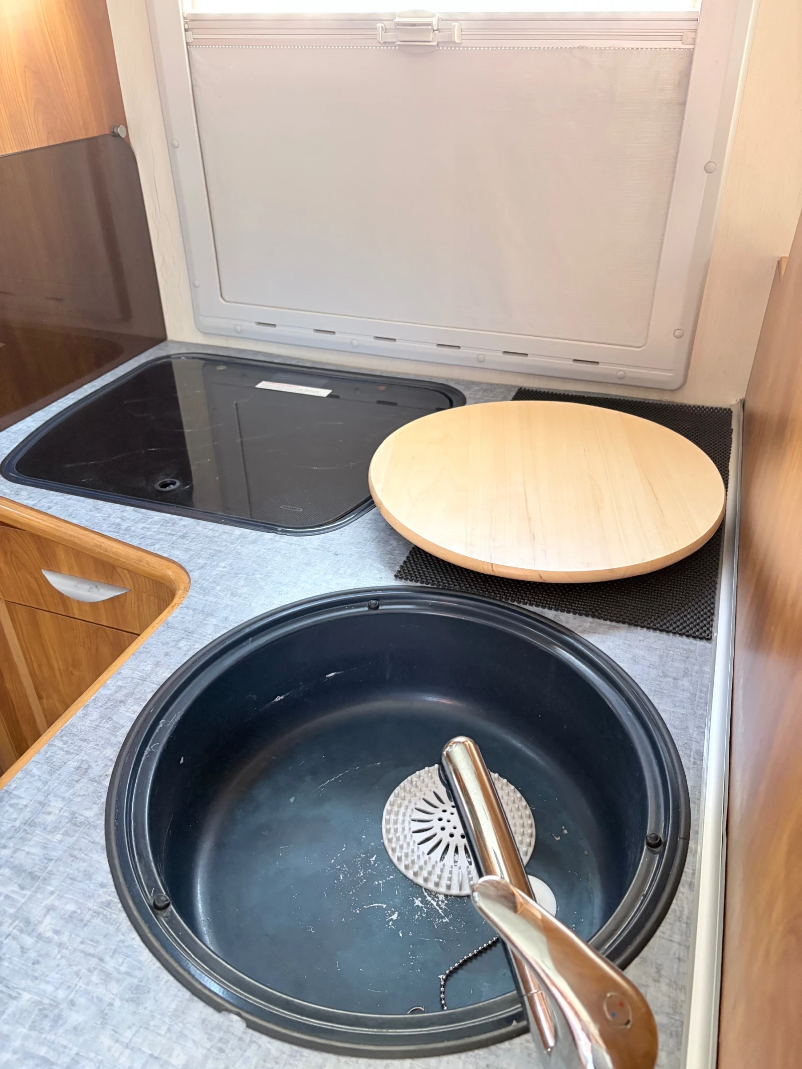 Кемпер Fiat Ducato, снимка 12 - Каравани и кемпери - 54332942