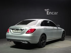 Mercedes-Benz C 220 4MATIC, снимка 2