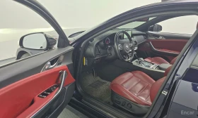 Kia Stinger 3.3* TURBO* AWD* ПОДГРЕВ* ОБДУХВАНЕ GT* , снимка 9