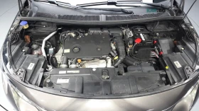 Peugeot 5008 * GT* LED* KEYLESS* Camera* ПОДГРЕВ* , снимка 6