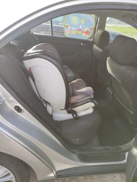 Toyota Avensis, снимка 12