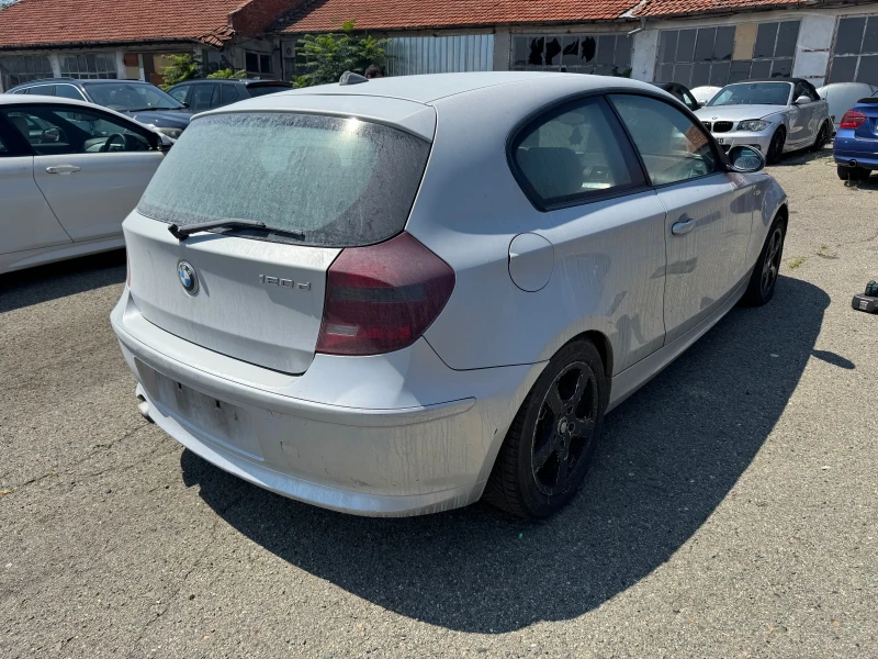 BMW 120 Д , снимка 4 - Автомобили и джипове - 52349375