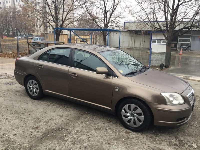 Toyota Avensis, снимка 1 - Автомобили и джипове - 47918110