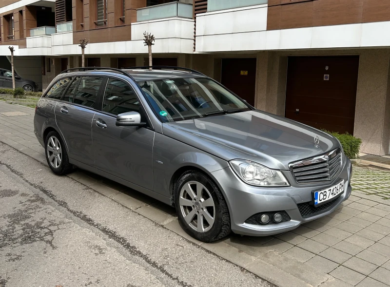 Mercedes-Benz C 200, снимка 1 - Автомобили и джипове - 47140534