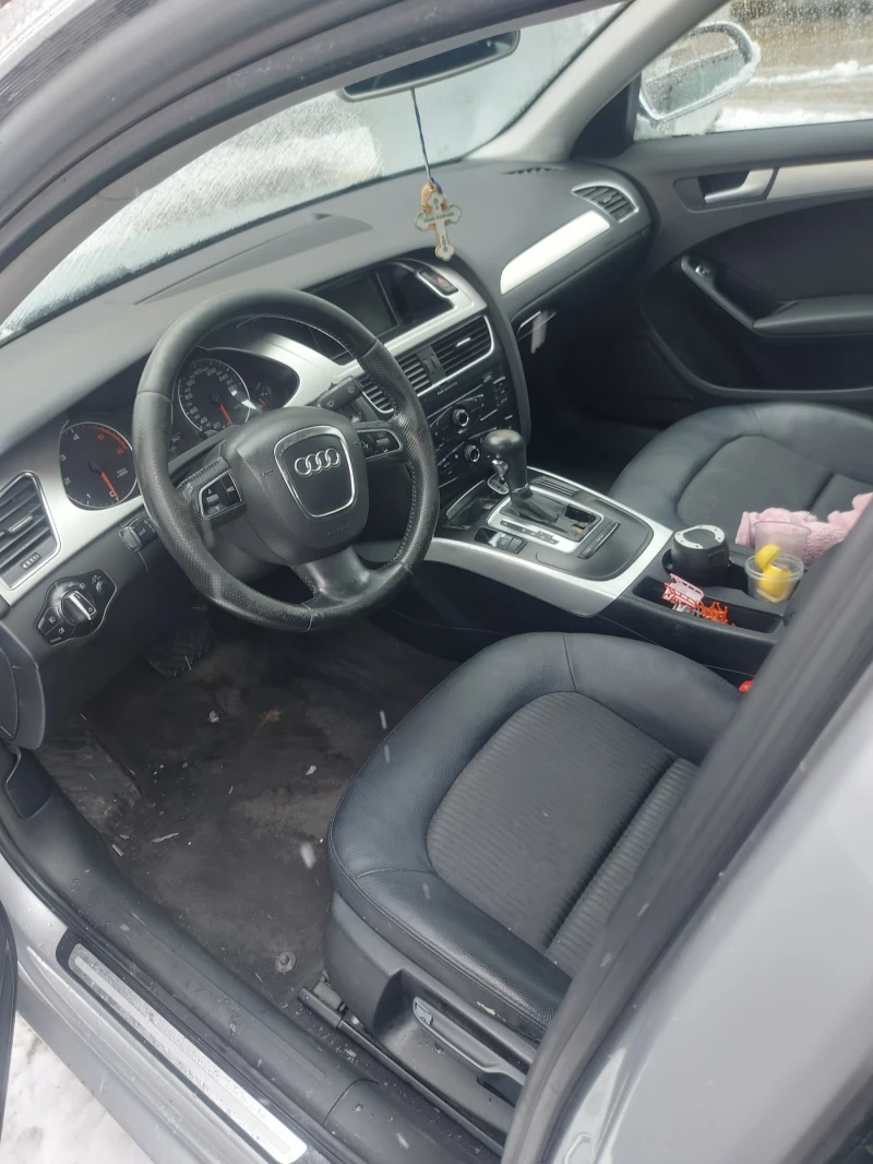 Audi A4 S-LINE, снимка 3 - Автомобили и джипове - 48662192