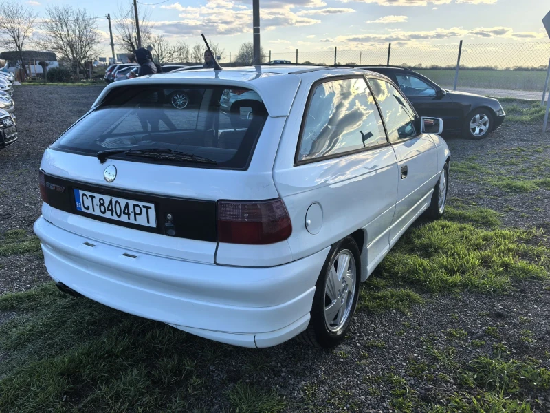 Opel Astra 2.0i 16V GSI, снимка 5 - Автомобили и джипове - 49563944